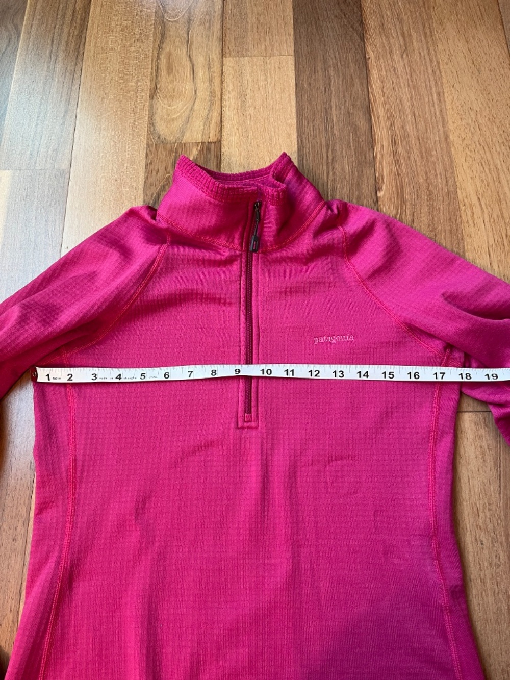 Patagonia R1 1/4 zip pullover - Picture 6 of 10